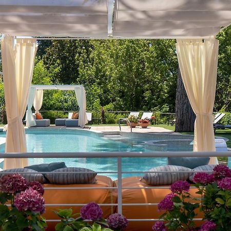 Hotel St.Mauritius Форте дей Марми Екстериор снимка