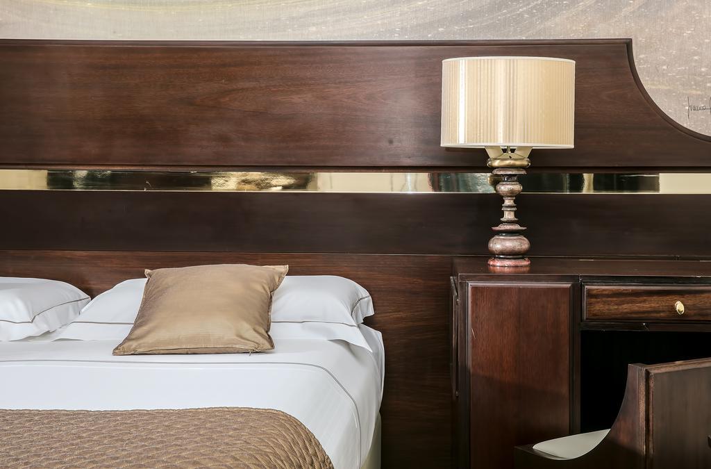 Hotel St.Mauritius Форте дей Марми Екстериор снимка