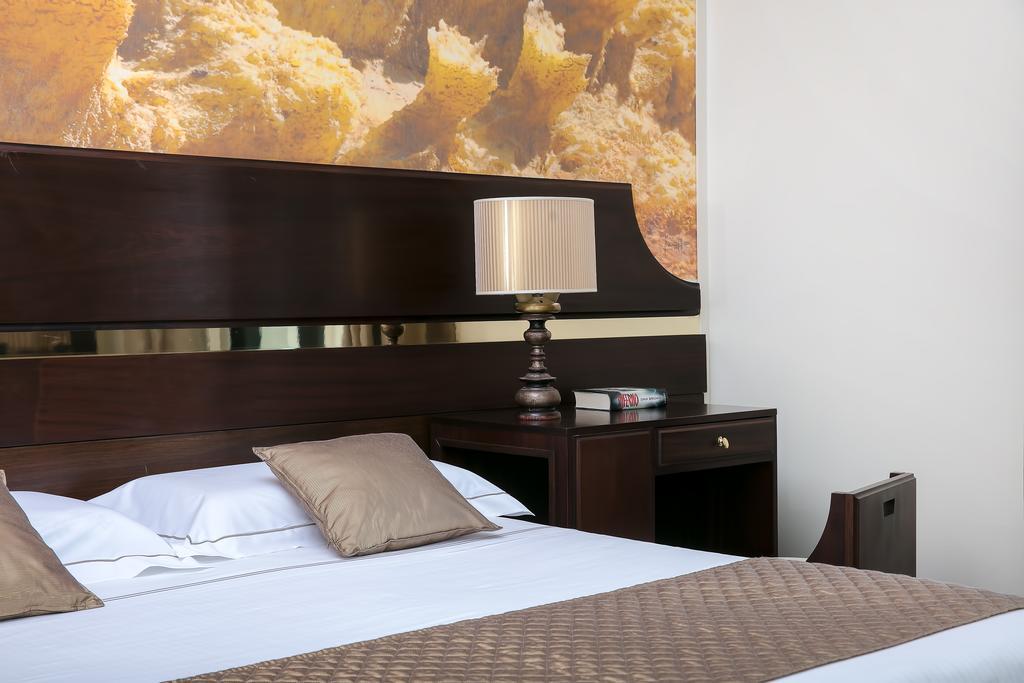 Hotel St.Mauritius Форте дей Марми Екстериор снимка